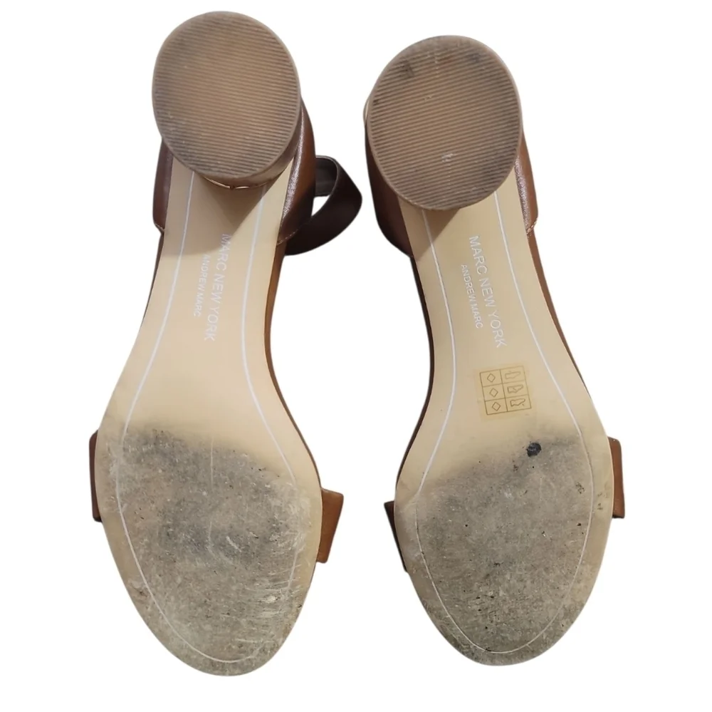Marc New York Andrew Marc Brown Block Heel open toe Sandals 8